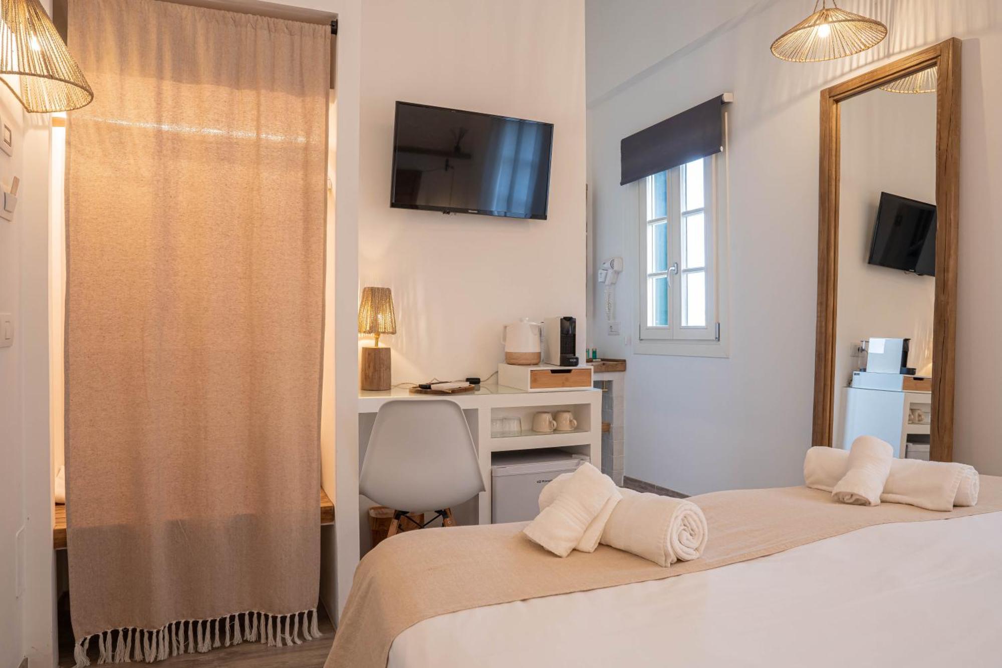 Hotel Los 5 Sentidos Ciutadella  Esterno foto