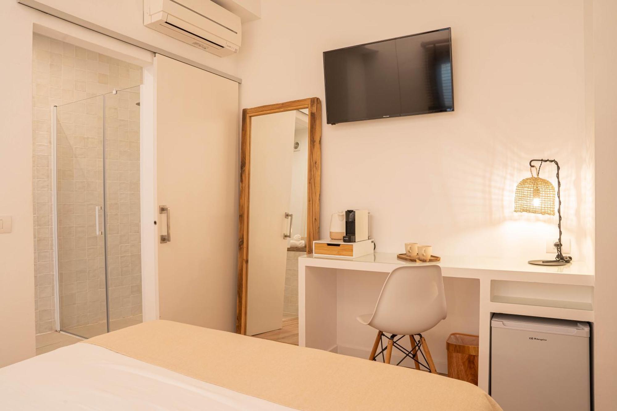 Hotel Los 5 Sentidos Ciutadella  Esterno foto